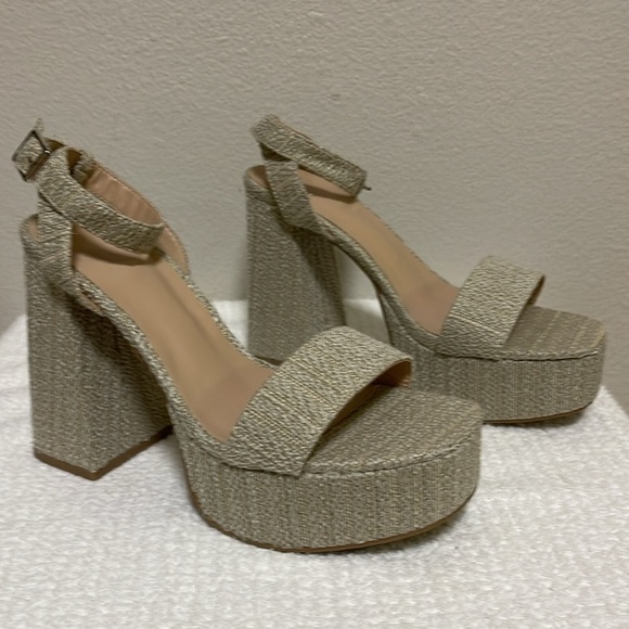 WILD DIVA Champagne Aisha Raffia Platform Heels Size 9 - Picture 8 of 9